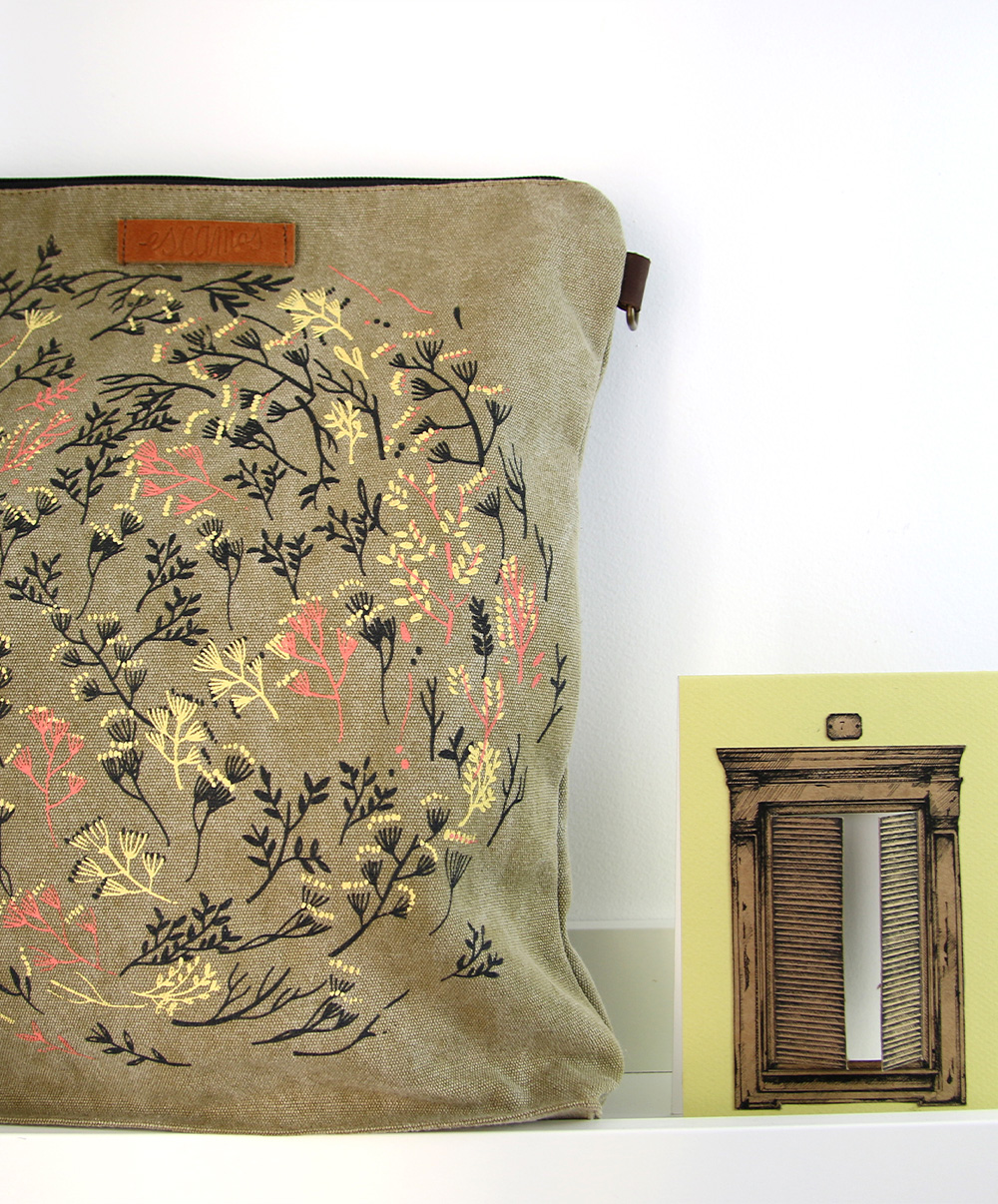 Bolso mochila flores